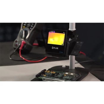 Image of FLIR 63950-1001 FLIR ETS320 w/45°Lens 320x240 w/FLIR Tools +