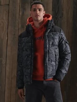 Image of Superdry Quilted Everest Jacket, Black, Size S, Men