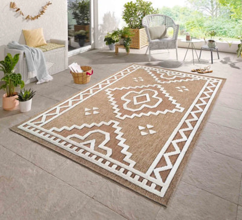 Image of Harper Diamond Pattern Water Resistant Indoor Area Rugs Cream 50X80 Cm