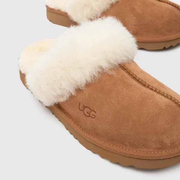 Image of UGG chestnut cozy ii Junior shoes Tan UK 10 (EU 28½)