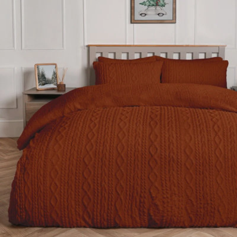 Image of OHS OHS Cable Knit Fleece Duvet Cover Set Warm Reversible Bedding in Burnt Orange Size: King Burnt Orange King Unisex 5027434222438
