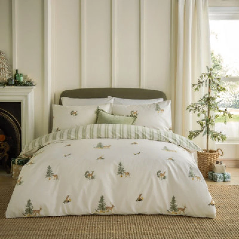 Image of Wylder Nature Charlecote Printed 100% Cotton Duvet Set, Double, Green