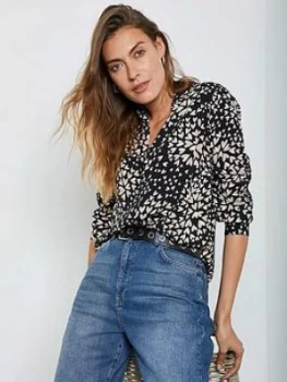 Image of Mint Velvet Hearts Print Blouse - Black