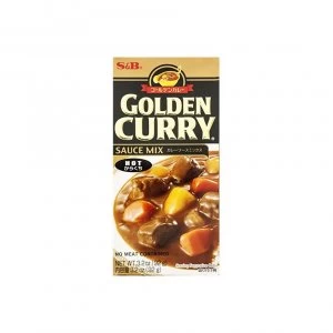 Image of S & B 316922 3.2 oz Sauce Mix Hot Golden Curry - Pack of 12