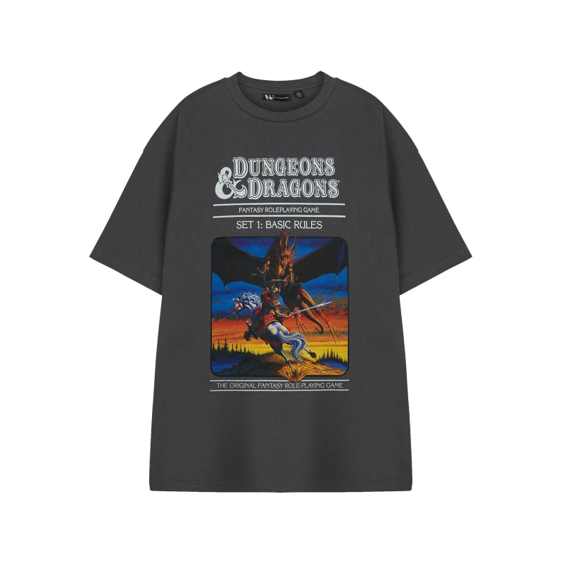 Image of Dungeons & Dragons Dungeons & Dragons Men Short Sleeved T-Shirt in Grey Size: Medium Grey M Male 5063203916627