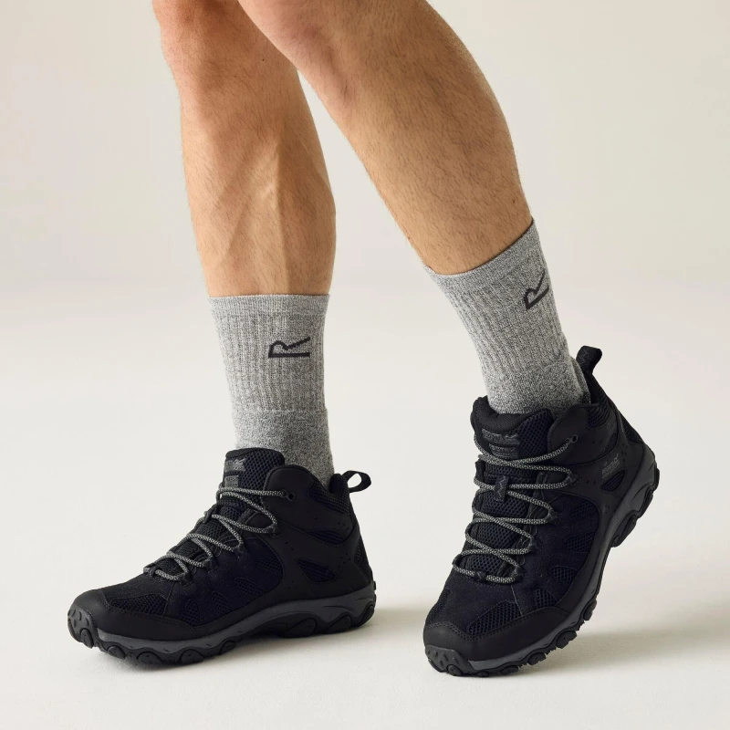 Image of Regatta Mens Edgepoint IV Mid Waterproof Hiking Boots Black male EU39/UK6