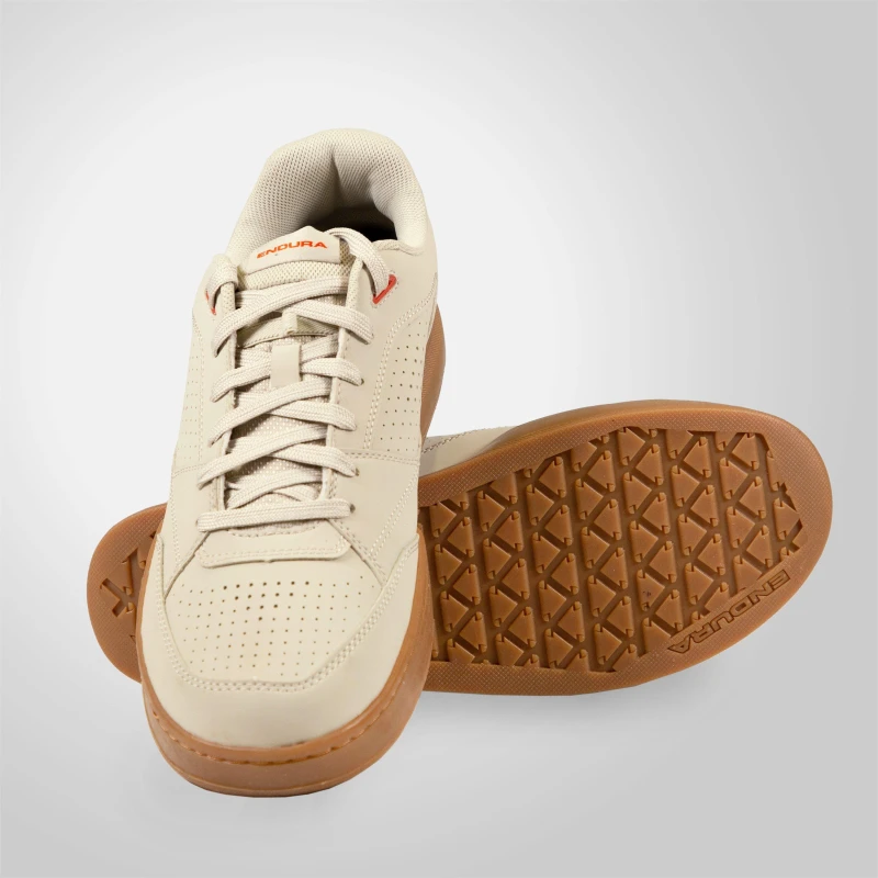 Image of Endura Endura Hummvee Flat Shoes Pebble Grey unisex 7.5 (41.5)