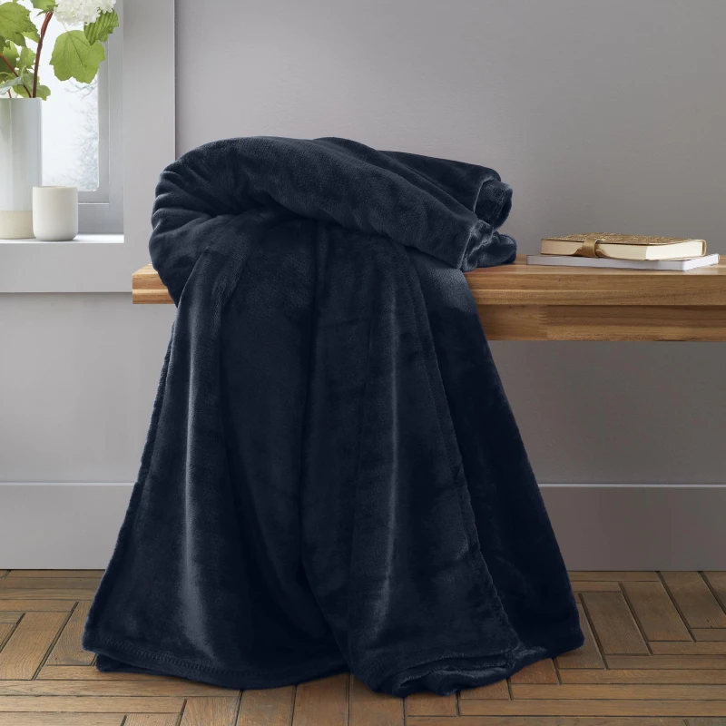 Image of Catherine Lansfield Raschel Velvet Touch 130cm x 170cm Throw Navy
