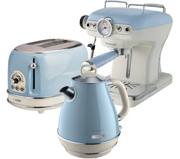 Image of Ariete ARPK6 Vintage 2 Slice Toaster, 1.7L Jug Kettle & Espresso Coffee Maker