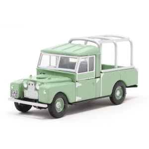 Image of Hornby Land Rover 109 Model