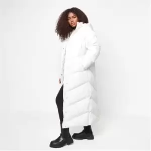 Image of Missguided Recycled Longline Chevron Puffer Coat - Beige