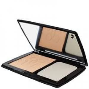 Image of Guerlain Lingerie de Peau Powder Compact 01N Tres Clair