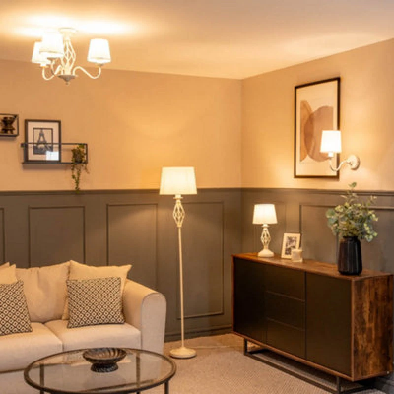 Image of ValueLights Memphis Traditional Cream 3 Way Ceiling Light Cream