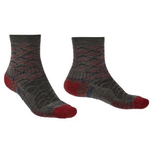 Image of Bridgedale HIKE Lightweight Merino Performance Ankle Pattern Mens - Medium Brown / Dk Red