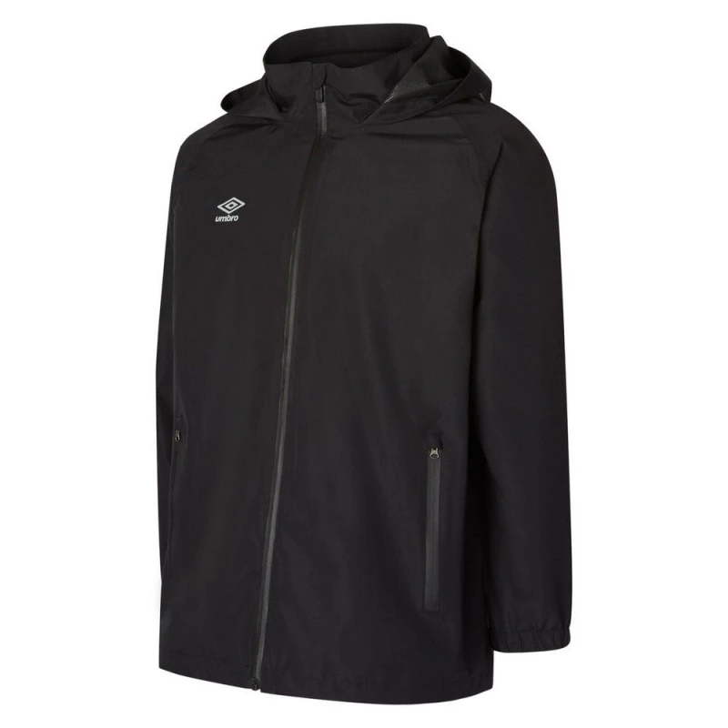 Image of Umbro Umbro Men Club Essential Waterproof Jacket in Black Size: Small Black S Male 5063377291940