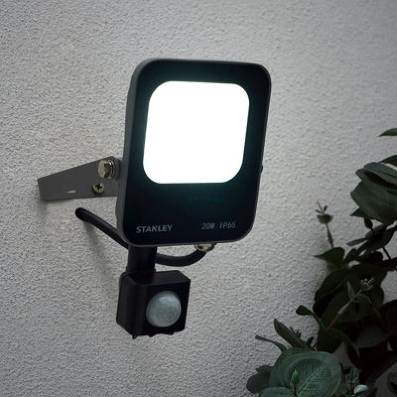 Image of Stanley Ik10 Black Mains-Powered Cool Daylight LED Pir Slimline Floodlight 2200Lm