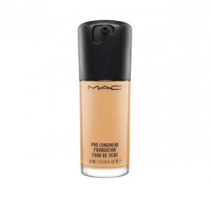 Image of MAC PRO LONGWEAR FOUNDATION Nc40