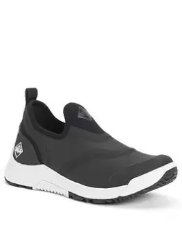 Image of Muck Boots Outscape Low Trainers - Black, Size 8, Women