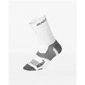 Image of 2XU Vectr Ultra light Crew Socks - White