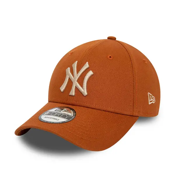 Image of New Era MLB New York Yankees League Essential 9forty Cap, Brown