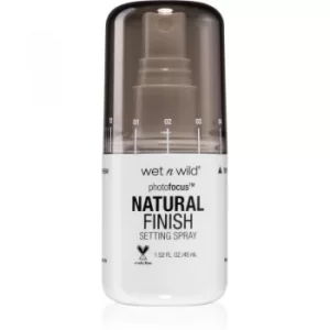 Image of Wet n Wild Photo Focus Makeup Fixing Spray Seal the Deal 45ml