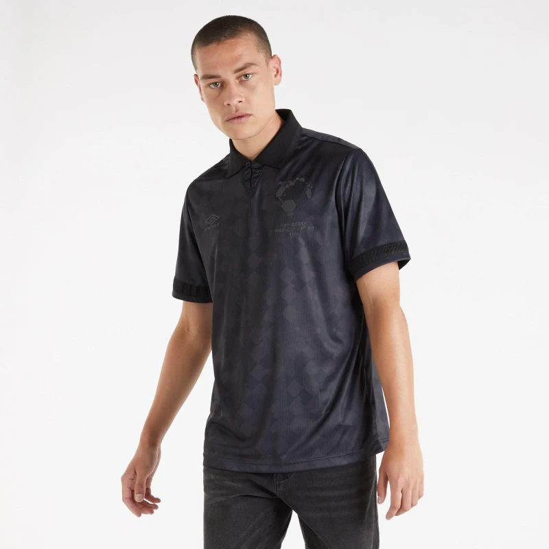 Image of Umbro New Order Blackout Shirt Adults Black S