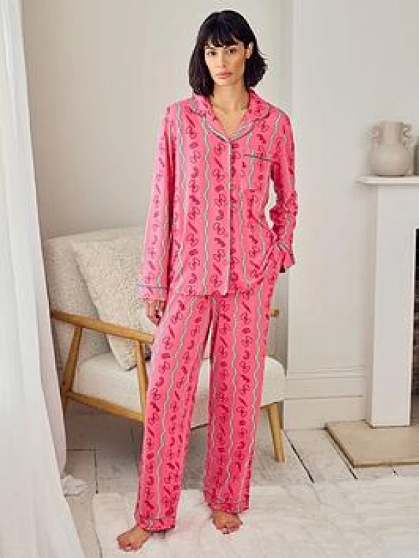 Image of Chelsea Peers Chelsea Peers Classic Long Button Up Set Bright Pink - Chelsea Peers - Size: 22 Bright Pink Female 22 NH53807