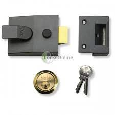 Image of Yale 91 Basic Security Nightlatch