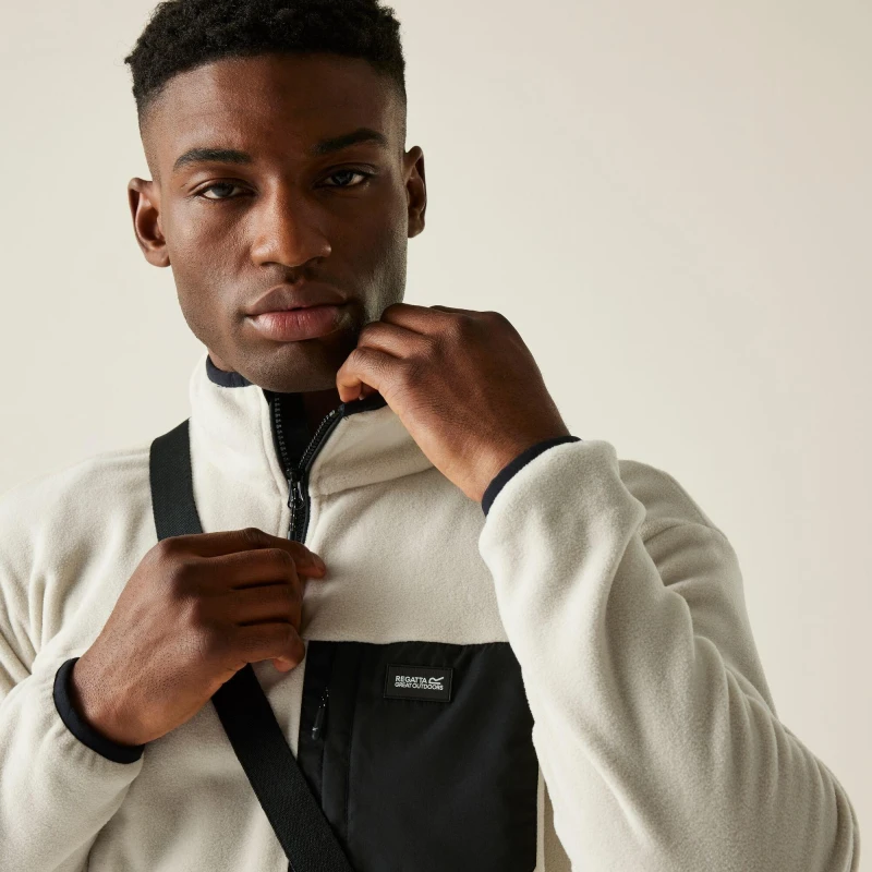 Image of Regatta Regatta Men 'Frankie' Half Zip Fleece in Ecru Size: 5X-Large Ecru 5XL Male 5063516105282