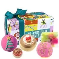 Image of Bomb Cosmetics Jingle Bell Christmas Bath Bombs & Soaps Gift Set