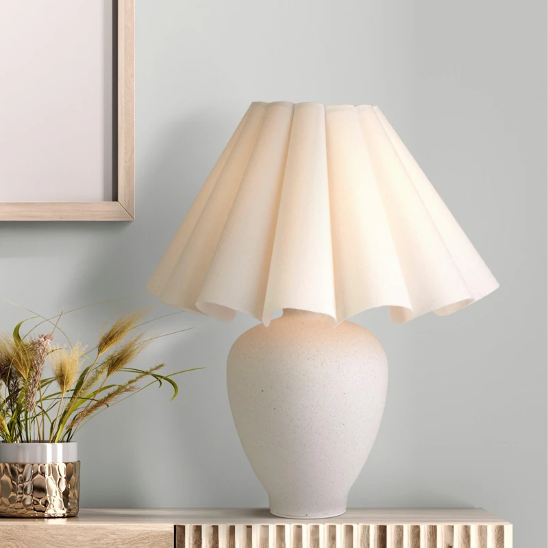 Image of SO'HOME Sandy Scallop Shade Table Lamp White ONE SIZE