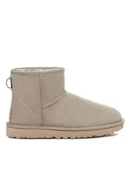Image of UGG Ugg Classic Mini II Ankle Boots, Goat, Size 5, Women