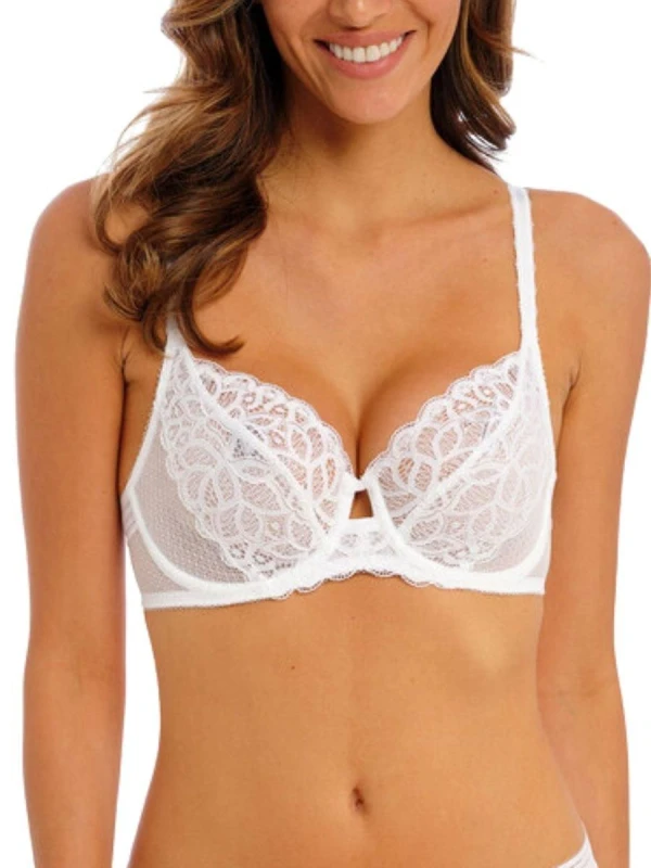 Image of Wacoal Womens Raffine Underwire Bra in White Size: 36D White Female 36D