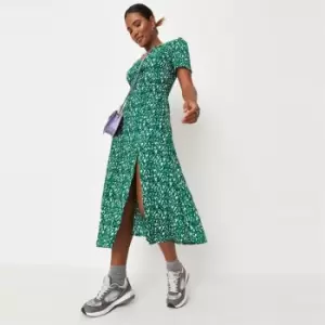 Image of Missguided Half Button Midi Tea Dress Ss Leopard - Green