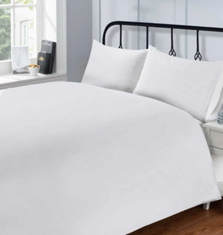 Image of Rapport Home 200 Thread Count Oxford Pillowcase Each in White Size: Standard Pillow Case White Unisex Standard Pillow Case