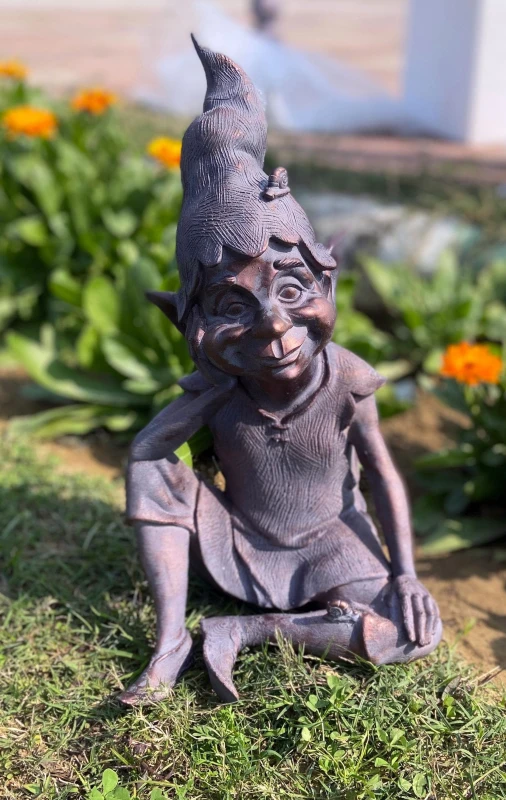 Image of Inspirational Gifting Pixie Sitting Garden Ornament Sculpture Resin Statue in Bronze Bronze Unisex