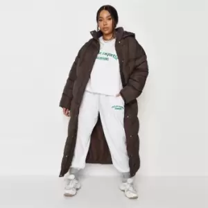 Image of Missguided Chevron Maxi Puffer - Brown