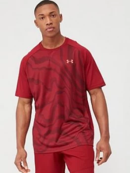Image of Urban Armor Gear Tech 2.0 Morph Short Sleeve T-Shirt - Burgundy