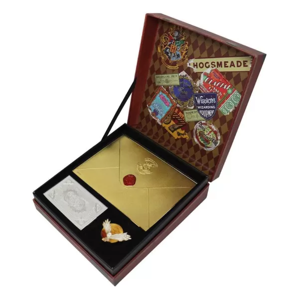 Image of Harry Potter Collector Gift Box Harry Potter's Journey to Hogwarts Collection