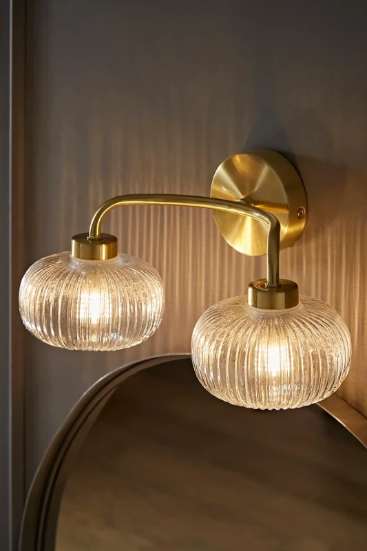 Image of ValueLights Amaia Gold IP44 Bathroom 2 Way Clear Ribbed Glass Wall Light with LED Bulbs Gold unisex