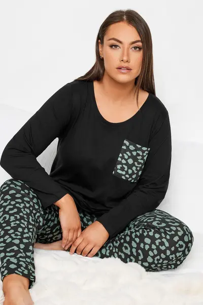 Image of Yours Printed Pyjama Set Black