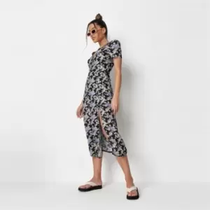 Image of Missguided Floral Midi Tea Dress - Black