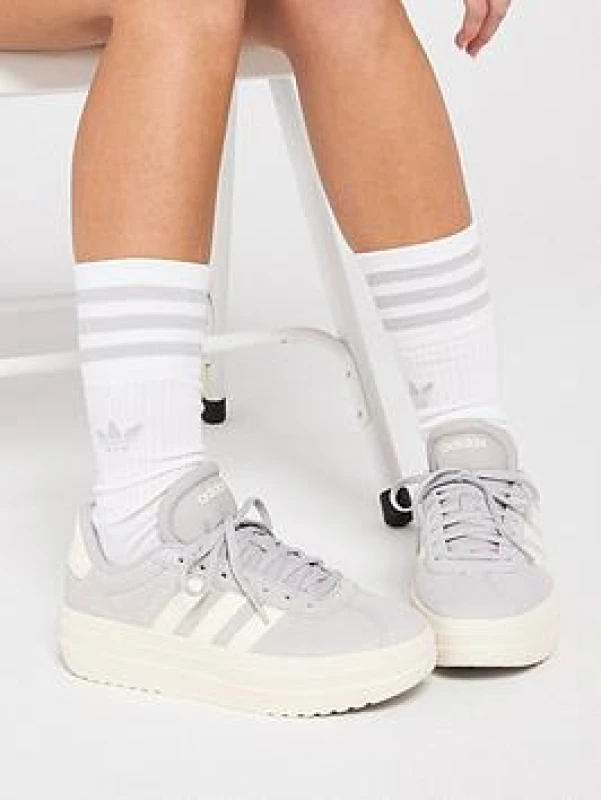 Image of adidas VL COURT BOLD womens Shoes (Trainers) in Grey