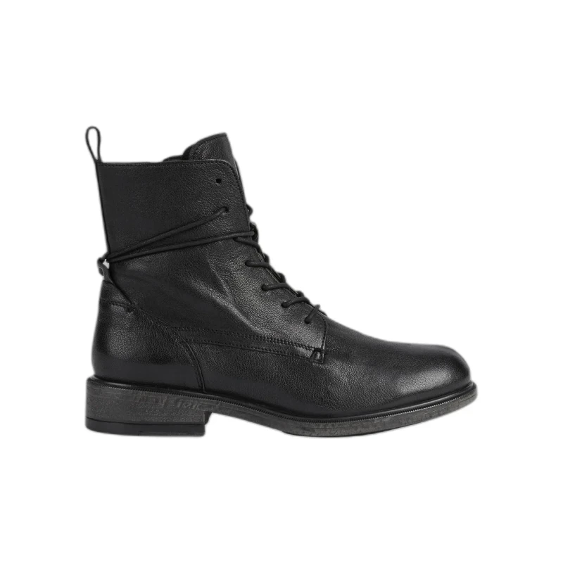 Image of Geox Catria Lace-Up Boots in Breathable Leather Black Women 36 (3.5);37 (4);38 (5);39 (5.5 to 6);41 (7)