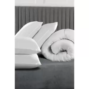 Image of Relax 13.5 Tog Duvet and 4 Pillows Bundle