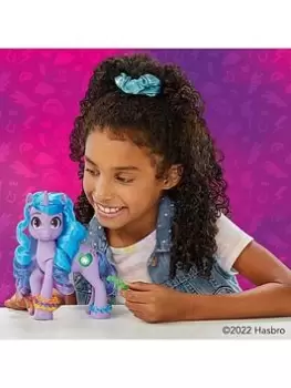 Image of My Little Pony See Your Sparkle Izzy Moonbow
