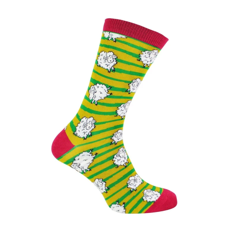 Image of Mr Heron Mr Heron Men Animal Patterned Soft Breathable Bamboo Novelty Socks in Pale Green Size: 6-11 Pale Green 6-11 Male 5019041199456