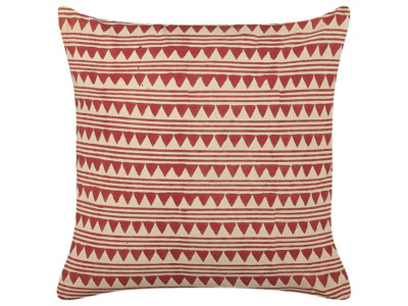 Image of Beliani Throw Cushion Deglupta Cotton 45 X 45cm Red Chevron Pattern