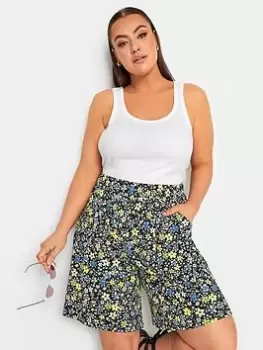 Image of Yours Floral Pull On Short, Black, Size 20, Women