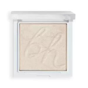 Image of BH Sun Flecks Highlight Bel Air